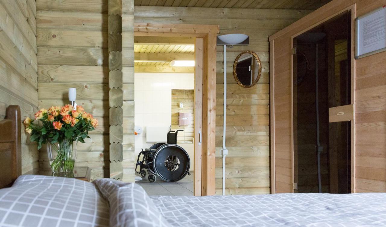 6 Persoons Vakantiehuis Met Sauna, Dichtbij Zee Sint Annaland Exteriör bild